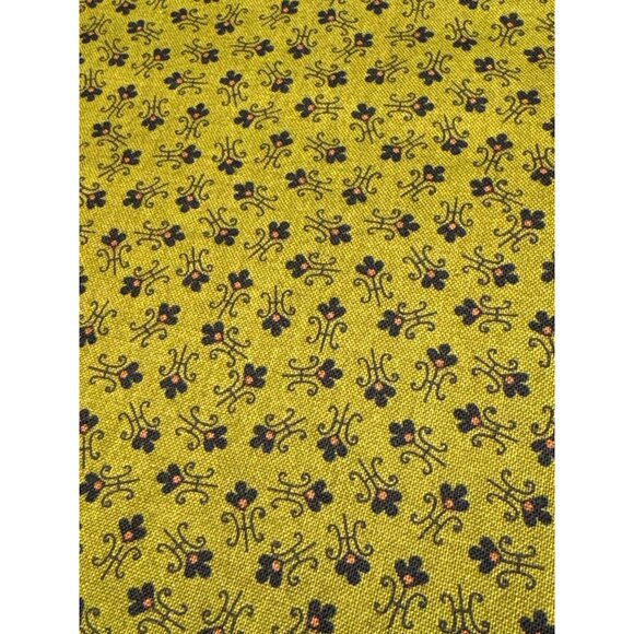 Vintage-Inspired Floral Cotton Fabric 1/2 yard x 44" Designed by JC Morton For A - Picture 6 of 14